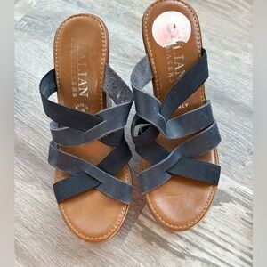 Italian Shoemakers Navy Blue Sandals Size 6